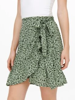 ONLY Kurzer Wickel Rock Falten Skirt ONLOLIVIA In Grün-2 9 ONLY Kurzer Wickel Rock Falten Skirt ONLOLIVIA In Grün-2 -Vero Moda Geschaft only kurzer wickel rock falten skirt onlolivia in grun 2 3